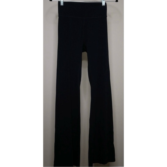 SHEIN GLOWMODE 31” Blach High-Rise Leggings Pants - Picture 2 of 3